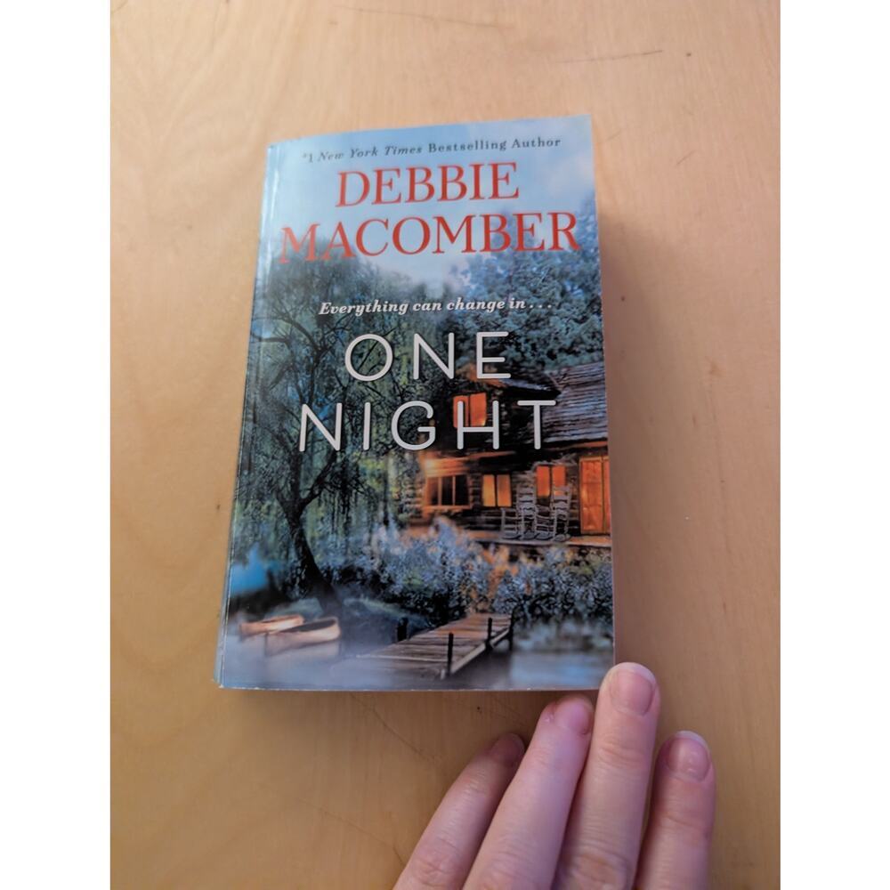 🎄One Night by Debbie Macomber